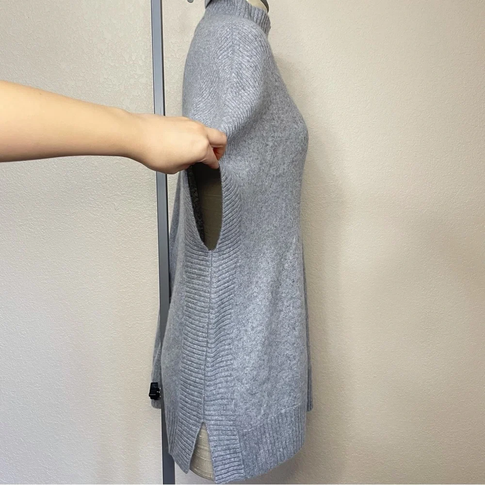 Isaac Mizrahi Gray Cashmere Mock Neck Sweater Poncho XS/S NWOT